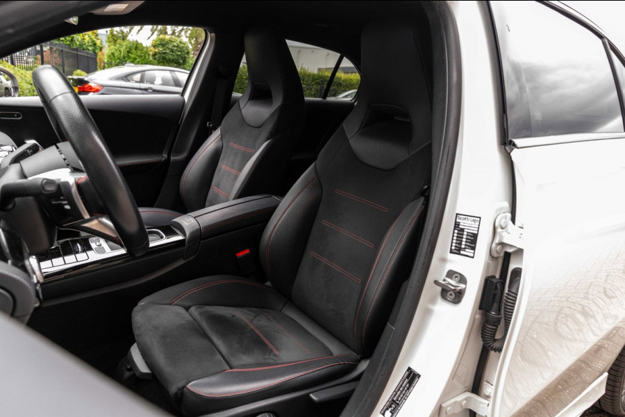Mercedes-Benz A-Klasse 250 e AMG Line 218 PK 1e Eig Sfeerverlichting Widescreen Keyless Camera 19''