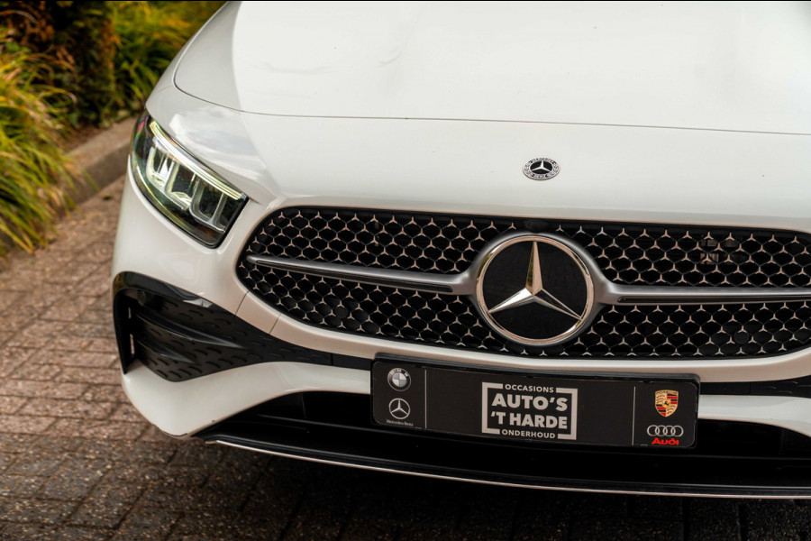Mercedes-Benz A-Klasse 250 e AMG Line 218 PK 1e Eig Sfeerverlichting Widescreen Keyless Camera 19''