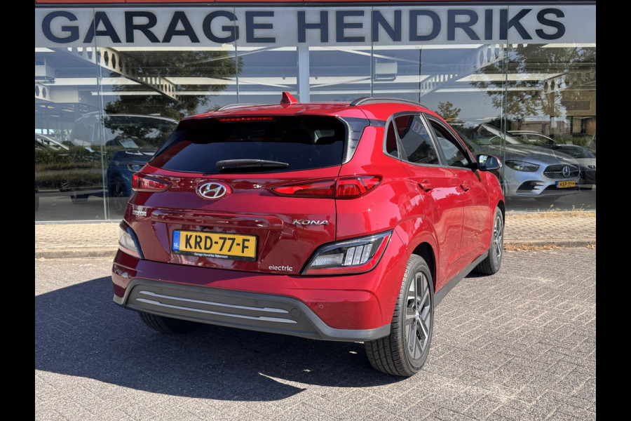 Hyundai Kona EV Comfort Smart 64 kWh | SOH: 96,0% | 3 Fase | Adaptive CC | Navi | Camera | Stoelverwarming | Climate |