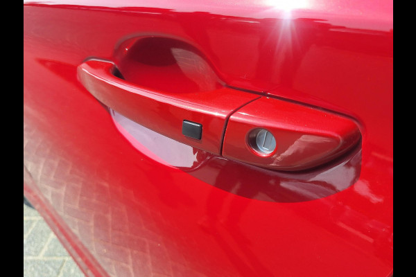 Hyundai Kona EV Comfort Smart 64 kWh | SOH: 96,0% | 3 Fase | Adaptive CC | Navi | Camera | Stoelverwarming | Climate |