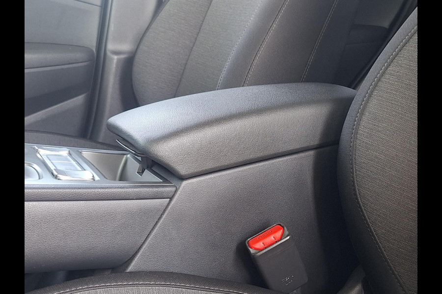 Hyundai Kona EV Comfort Smart 64 kWh | SOH: 96,0% | 3 Fase | Adaptive CC | Navi | Camera | Stoelverwarming | Climate |