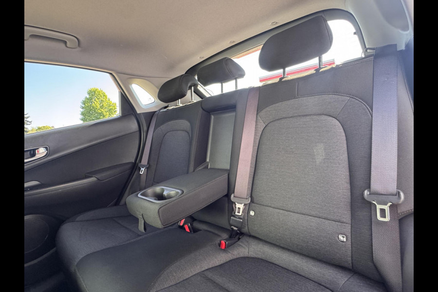 Hyundai Kona EV Comfort Smart 64 kWh | SOH: 96,0% | 3 Fase | Adaptive CC | Navi | Camera | Stoelverwarming | Climate |