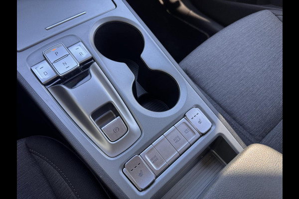 Hyundai Kona EV Comfort Smart 64 kWh | SOH: 96,0% | 3 Fase | Adaptive CC | Navi | Camera | Stoelverwarming | Climate |
