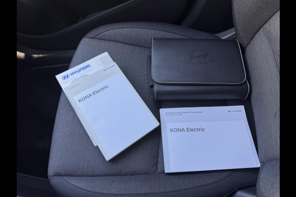 Hyundai Kona EV Comfort Smart 64 kWh | SOH: 96,0% | 3 Fase | Adaptive CC | Navi | Camera | Stoelverwarming | Climate |