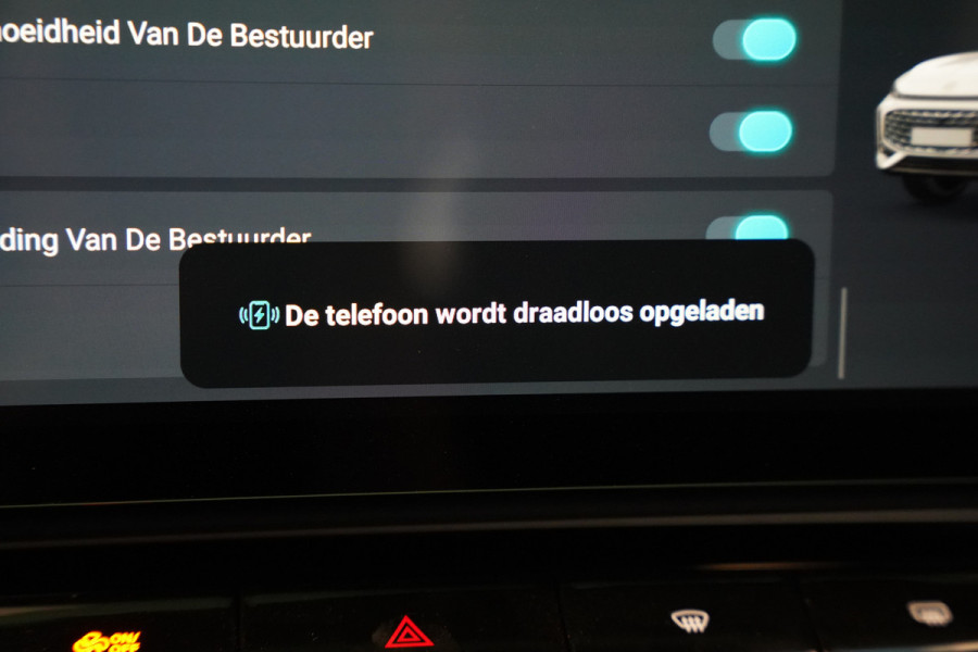 MG MG HS PHEV 1.5 Luxury 360 Camera Leder ACC Elek. Stoelverstelling 24 Maanden garantie* (Vraag naar de voorwaarden)