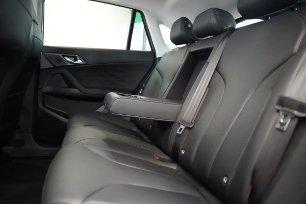 MG MG HS PHEV 1.5 Luxury 360 Camera Leder ACC Elek. Stoelverstelling 24 Maanden garantie* (Vraag naar de voorwaarden)
