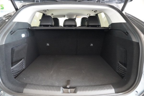 MG MG HS PHEV 1.5 Luxury 360 Camera Leder ACC Elek. Stoelverstelling 24 Maanden garantie* (Vraag naar de voorwaarden)