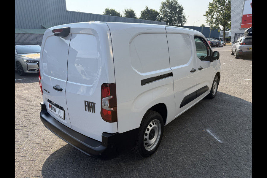 Fiat Doblò 100pk L2 1000kg (Laadruimte betimmering - Camera - Airco - Navigatie - Parkeersensoren V+A - Digitale spiegel - Moduwork - Apple