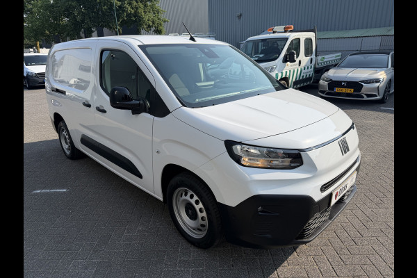 Fiat Doblò 100pk L2 1000kg (Laadruimte betimmering - Camera - Airco - Navigatie - Parkeersensoren V+A - Digitale spiegel - Moduwork - Apple