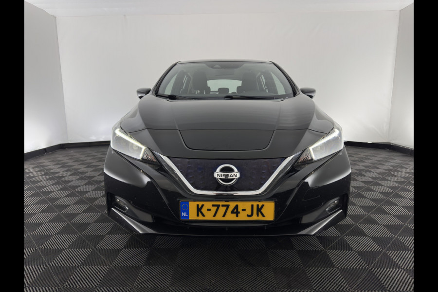 Nissan Leaf Acenta 40 kWh Aut. *HEATPUMP | ADAPTIVE-CRUISE | KEYLESS | TOPVIEW | NAVI-FULLMAP | BLINDSPOT | DAB+ | HEATED-COMFORTSEATS | DIGI-COCKPIT | PRIVACYGLASS | 16"ALU*