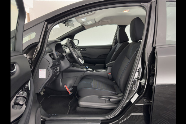 Nissan Leaf Acenta 40 kWh Aut. *HEATPUMP | ADAPTIVE-CRUISE | KEYLESS | TOPVIEW | NAVI-FULLMAP | BLINDSPOT | DAB+ | HEATED-COMFORTSEATS | DIGI-COCKPIT | PRIVACYGLASS | 16"ALU*