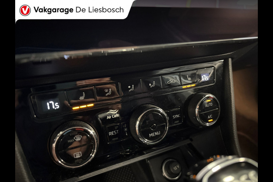 Škoda Superb Combi 1.4 TSI iV Business Edition Plus/navi/stoel stuur verw/trekhaak/apple carplay