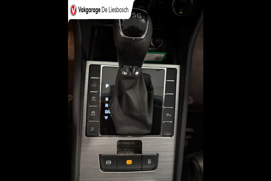 Škoda Superb Combi 1.4 TSI iV Business Edition Plus/navi/stoel stuur verw/trekhaak/apple carplay