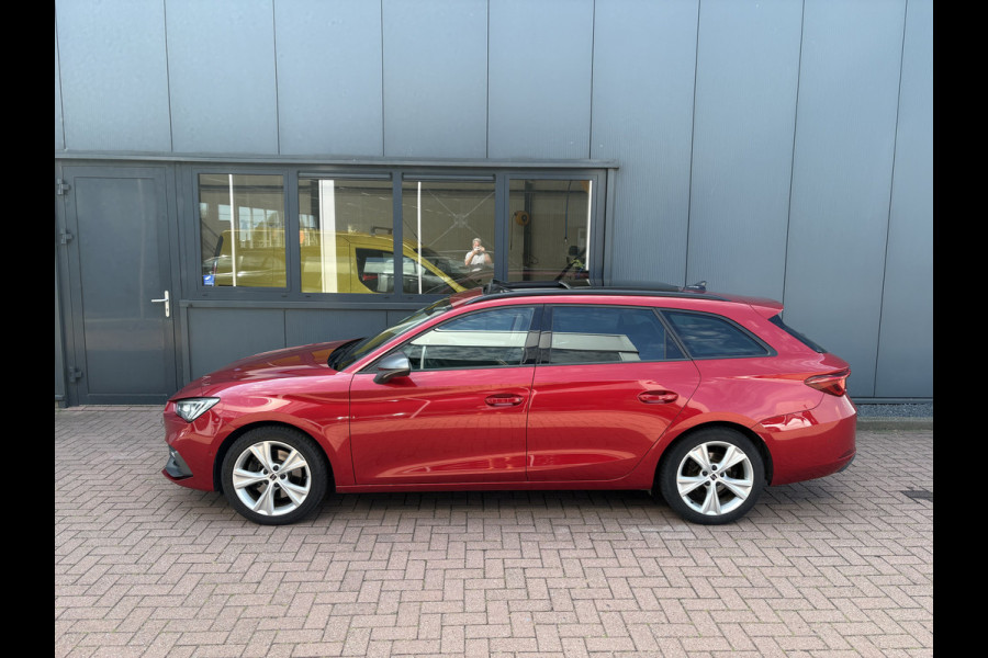 Seat Leon Sportstourer 1.5 eTSI FR Business SCHUIFDAK/LEDER/VIRTUAL/TREKH.WEGKLAPBAAR