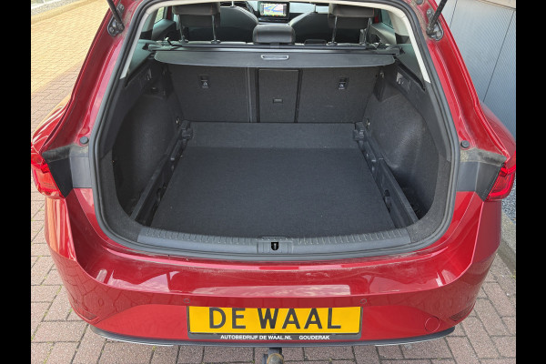 Seat Leon Sportstourer 1.5 eTSI FR Business SCHUIFDAK/LEDER/VIRTUAL/TREKH.WEGKLAPBAAR