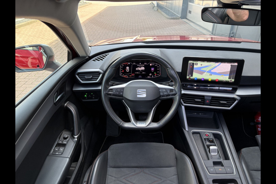 Seat Leon Sportstourer 1.5 eTSI FR Business SCHUIFDAK/LEDER/VIRTUAL/TREKH.WEGKLAPBAAR