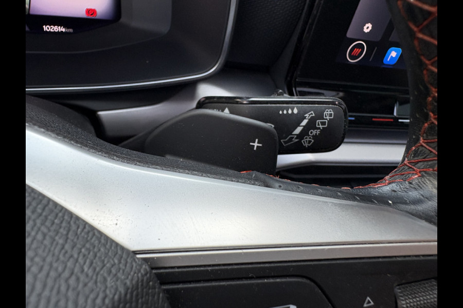 Seat Leon Sportstourer 1.5 eTSI FR Business SCHUIFDAK/LEDER/VIRTUAL/TREKH.WEGKLAPBAAR