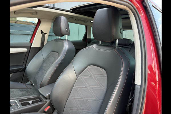 Seat Leon Sportstourer 1.5 eTSI FR Business SCHUIFDAK/LEDER/VIRTUAL/TREKH.WEGKLAPBAAR