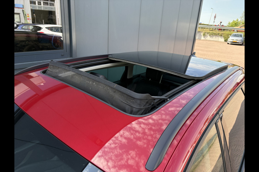 Seat Leon Sportstourer 1.5 eTSI FR Business SCHUIFDAK/LEDER/VIRTUAL/TREKH.WEGKLAPBAAR