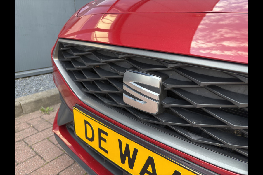 Seat Leon Sportstourer 1.5 eTSI FR Business SCHUIFDAK/LEDER/VIRTUAL/TREKH.WEGKLAPBAAR