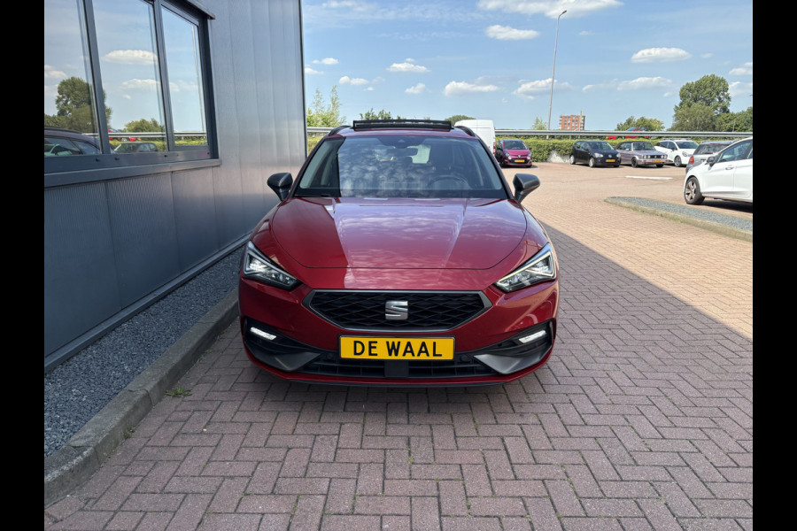 Seat Leon Sportstourer 1.5 eTSI FR Business SCHUIFDAK/LEDER/VIRTUAL/TREKH.WEGKLAPBAAR