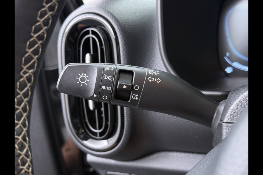 Kia Picanto 1.0 DPI GT-Line - Climate Control - Cruise Control - Navigatie - Apple Carplay / Android Auto - Lederen bekleding - Fabrieksgarantie tot 01-2032