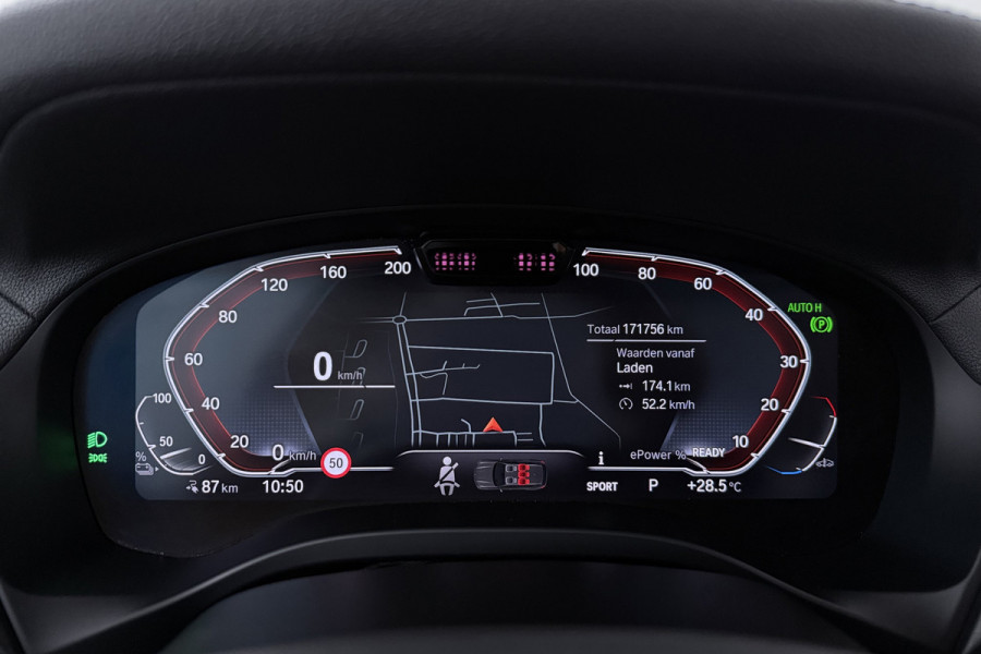 BMW iX3 Executive 80 kWh SOH 96% (PANORAMADAK, SFEERVERLICHTING, ADAPTIVE CRUISE, AUTOPILOT, STOELVERWARMING, 1e EIGENAAR)