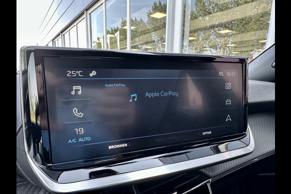 Peugeot 2008 1.2 Hybrid 145 Style Automaat | Apple/Android CarPlay