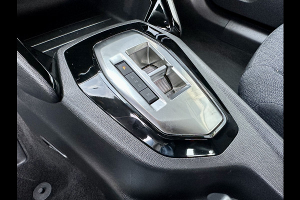 Peugeot 2008 1.2 Hybrid 145 Style Automaat | Apple/Android CarPlay