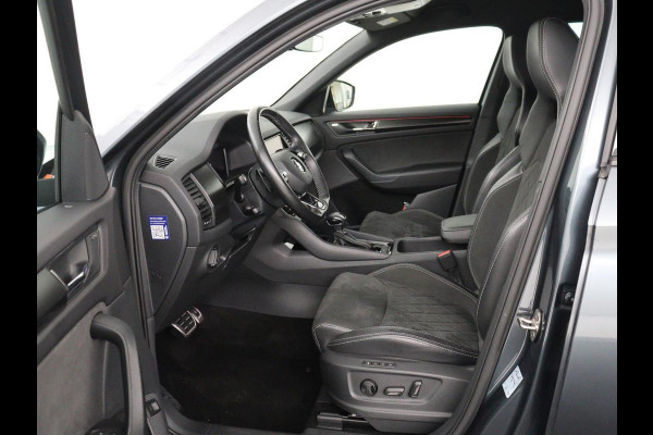 Škoda Kodiaq 1.5 TSI Sportline Business 7p. | Trekhaak | Memory | Stuur/stoel verwarming | Leder/alcantara | Carplay | Adaptive cruise | Camera | Park assist | Dodehoek detectie |