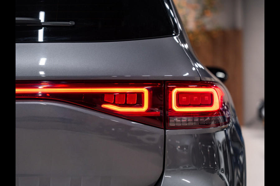 Mercedes-Benz EQB 250 AMG Line 67 kWh, Night Pakket, Wide Screen, Ambiënte Light, Apple Carplay, Navi, Camera, Cruise, Clima,