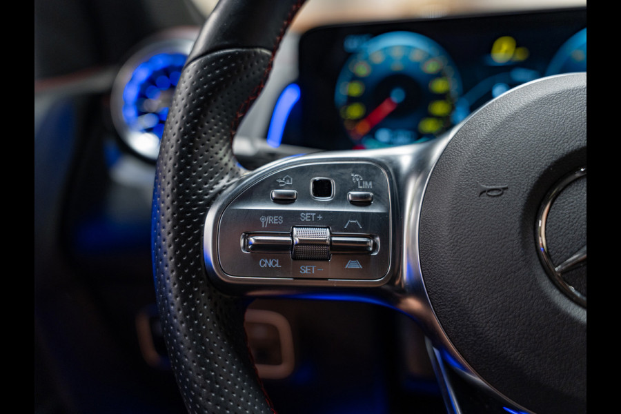Mercedes-Benz EQB 250 AMG Line 67 kWh, Night Pakket, Wide Screen, Ambiënte Light, Apple Carplay, Navi, Camera, Cruise, Clima,