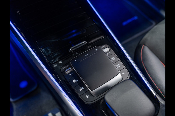 Mercedes-Benz EQB 250 AMG Line 67 kWh, Night Pakket, Wide Screen, Ambiënte Light, Apple Carplay, Navi, Camera, Cruise, Clima,
