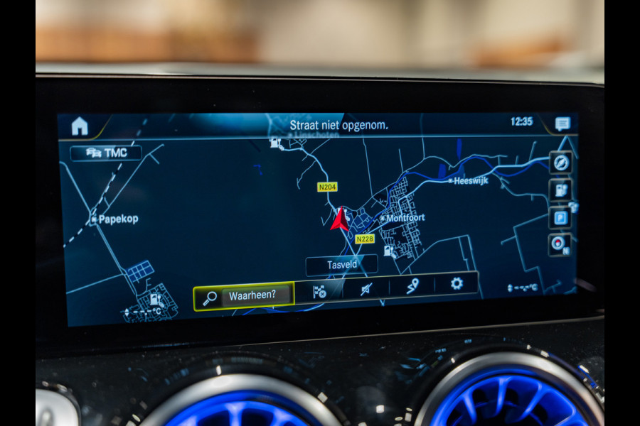 Mercedes-Benz EQB 250 AMG Line 67 kWh, Night Pakket, Wide Screen, Ambiënte Light, Apple Carplay, Navi, Camera, Cruise, Clima,