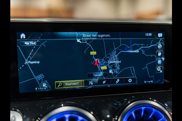 Mercedes-Benz EQB 250 AMG Line 67 kWh, Night Pakket, Wide Screen, Ambiënte Light, Apple Carplay, Navi, Camera, Cruise, Clima,