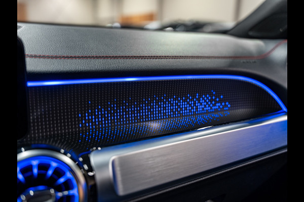 Mercedes-Benz EQB 250 AMG Line 67 kWh, Night Pakket, Wide Screen, Ambiënte Light, Apple Carplay, Navi, Camera, Cruise, Clima,