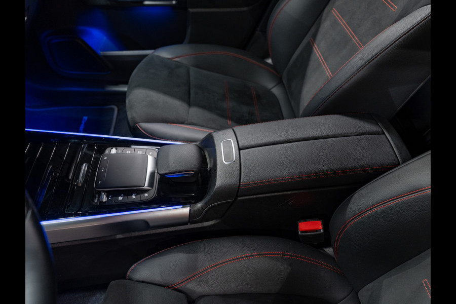 Mercedes-Benz EQB 250 AMG Line 67 kWh, Night Pakket, Wide Screen, Ambiënte Light, Apple Carplay, Navi, Camera, Cruise, Clima,