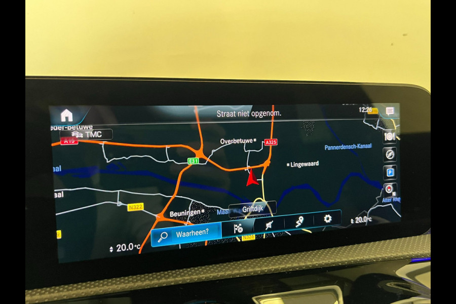 Mercedes-Benz CLA-Klasse Shooting Brake 200 / AMG / Pano / NL-auto / Memory