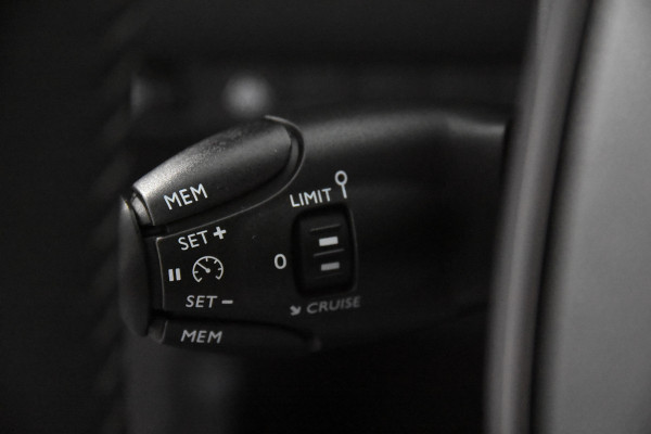 Peugeot 208 Active *1ste Eigenaar*Navigatie*Carplay*Cruise Control*