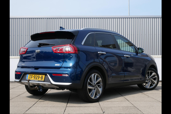 Kia Niro 1.6 GDi Hybrid Design Edition | Schuif kantel dak | Stoel en stuur verwarming | Trekhaak | Navigatie | Cruise Control | lichtmetalen velgen 18 inch