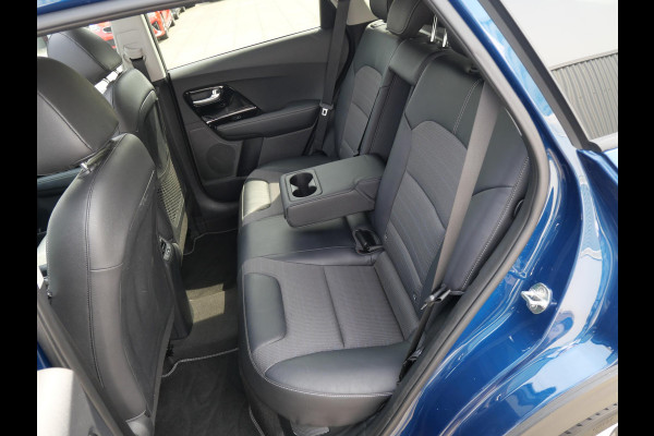 Kia Niro 1.6 GDi Hybrid Design Edition | Schuif kantel dak | Stoel en stuur verwarming | Trekhaak | Navigatie | Cruise Control | lichtmetalen velgen 18 inch