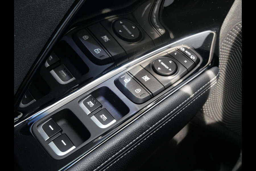 Kia Niro 1.6 GDi Hybrid Design Edition | Schuif kantel dak | Stoel en stuur verwarming | Trekhaak | Navigatie | Cruise Control | lichtmetalen velgen 18 inch