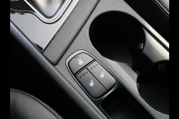 Kia Niro 1.6 GDi Hybrid Design Edition | Schuif kantel dak | Stoel en stuur verwarming | Trekhaak | Navigatie | Cruise Control | lichtmetalen velgen 18 inch