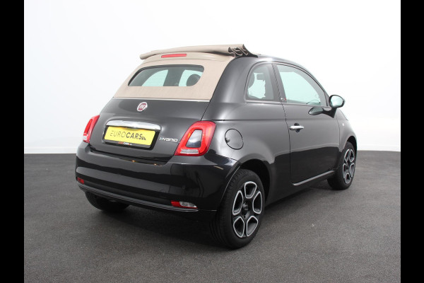 Fiat 500C 1.0 Hybrid Club Navigatie Apple Carplay/Android Auto Airco Cruise control Lichtmetalen velgen Elektrische ramen Parkeersensoren achter