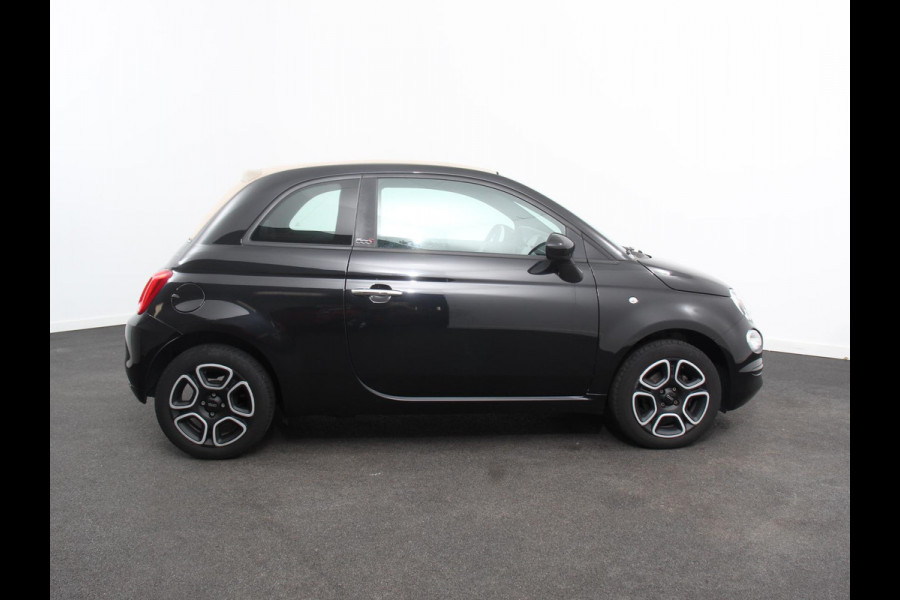 Fiat 500C 1.0 Hybrid Club Navigatie Apple Carplay/Android Auto Airco Cruise control Lichtmetalen velgen Elektrische ramen Parkeersensoren achter