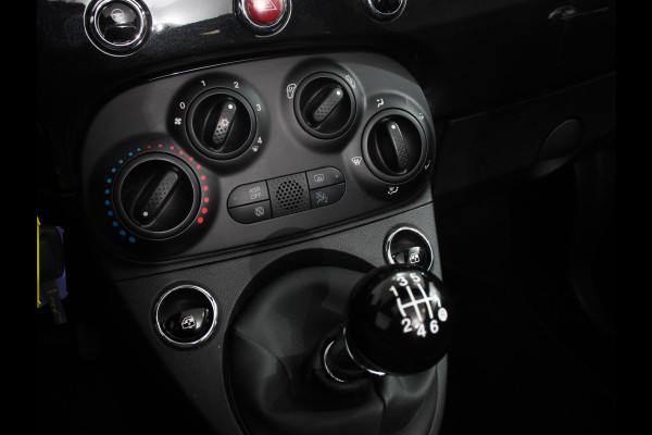 Fiat 500C 1.0 Hybrid Club Navigatie Apple Carplay/Android Auto Airco Cruise control Lichtmetalen velgen Elektrische ramen Parkeersensoren achter