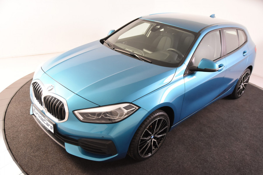 BMW 1-serie 116i *1ste Eigenaar*Navigatie*Stoelverwarming*18" M-Sport Velgen*