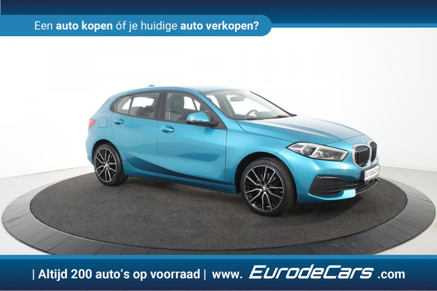 BMW 1-serie 116i *1ste Eigenaar*Navigatie*Stoelverwarming*18" M-Sport Velgen*