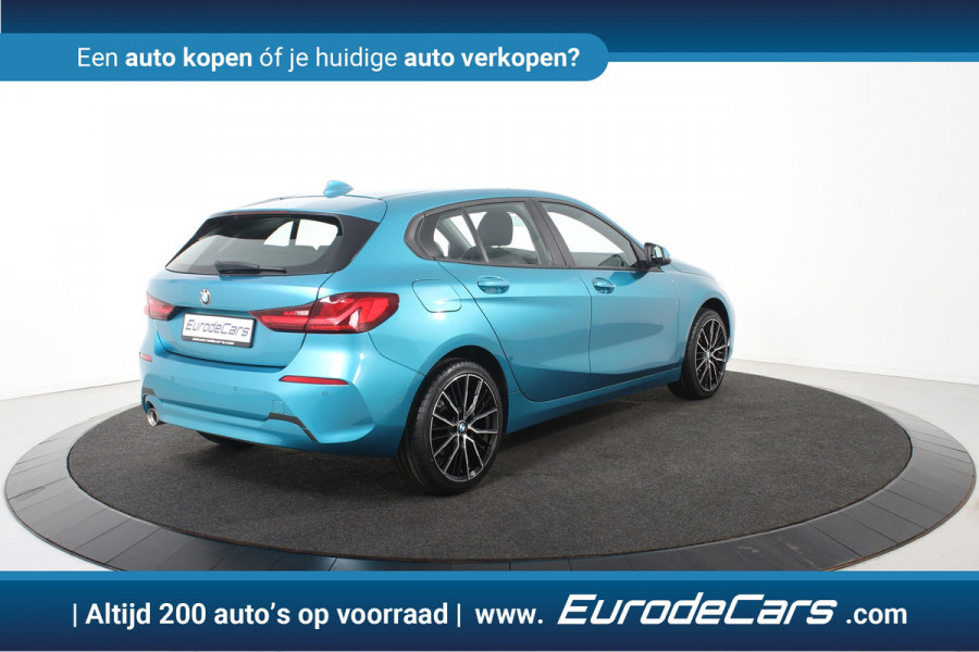 BMW 1-serie 116i *1ste Eigenaar*Navigatie*Stoelverwarming*18" M-Sport Velgen*