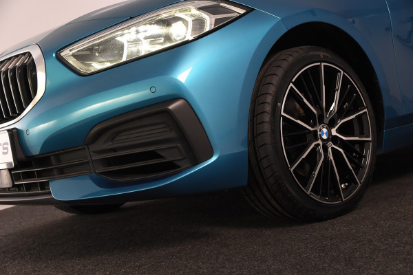 BMW 1-serie 116i *1ste Eigenaar*Navigatie*Stoelverwarming*18" M-Sport Velgen*